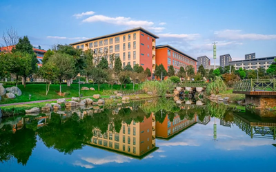 云南财经大学-MPA