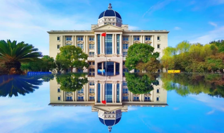 上海外国语大学2025年全国统考硕士一志愿考生复试工作办法