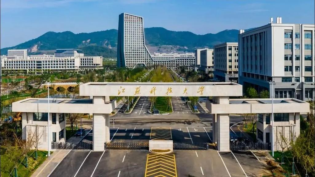 关于修订2026版研究生培养方案的通知