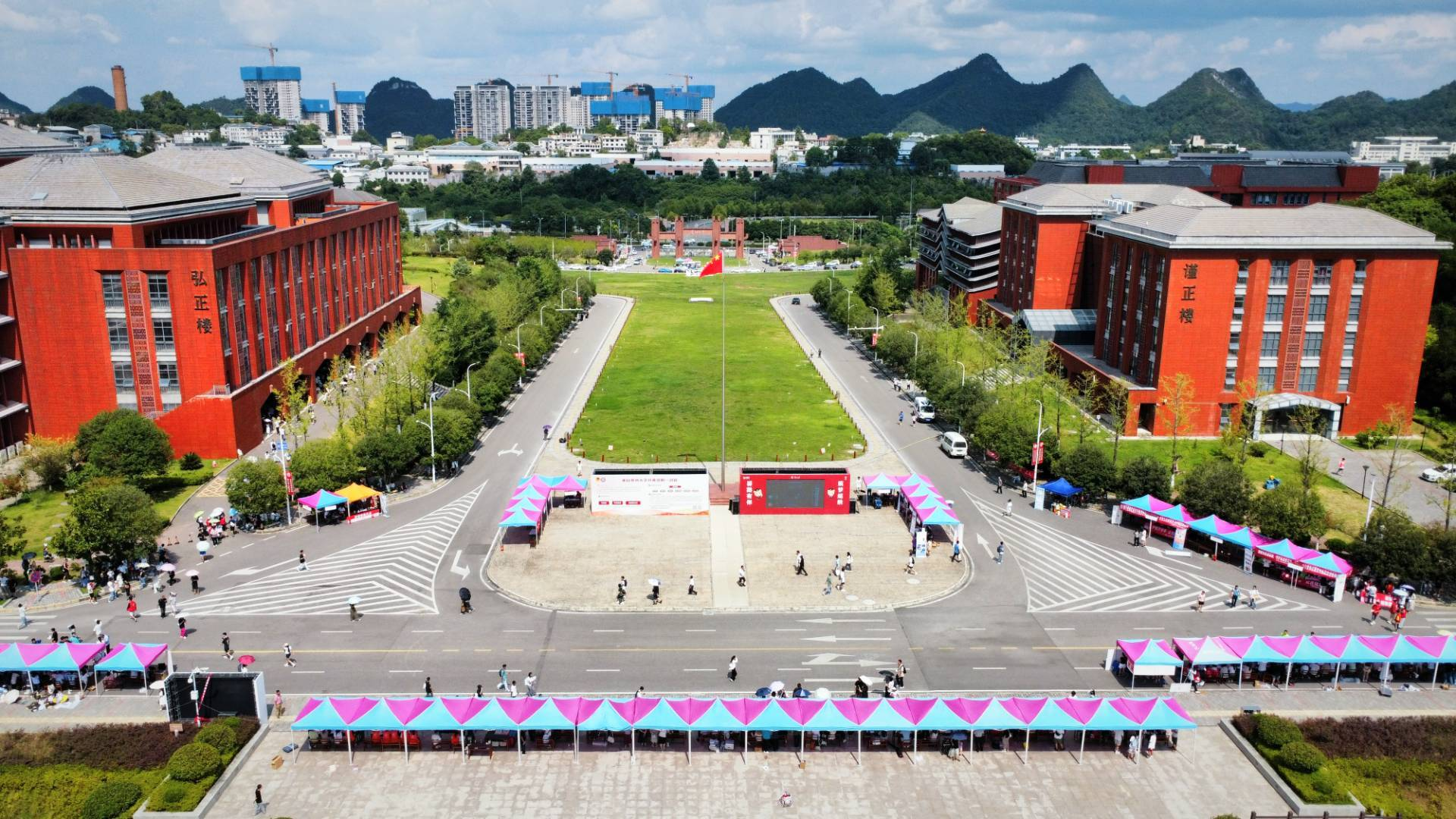 贵州大学管理学院2025年高级管理人员工商管理硕士（EMBA）招生第二批次调剂复试通知