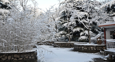 中国劳动关系学院 2025 级研究生党（团）组织关系转接及档案邮寄指引