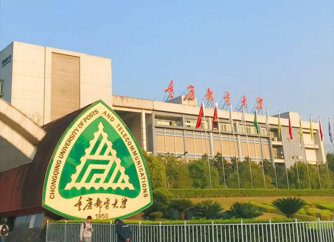 关于公布2025年硕士研究生一志愿考生复试成绩复核结果的通知