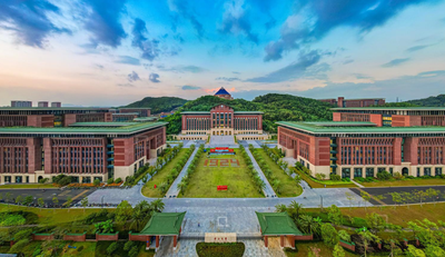 关于2025级公共管理硕士(MPA)新生报到及拓展活动安排的通知