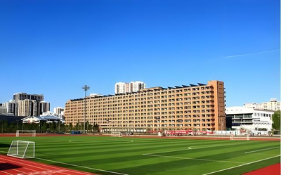 对外经济贸易大学2025级研究生新生报到相关事项的通知