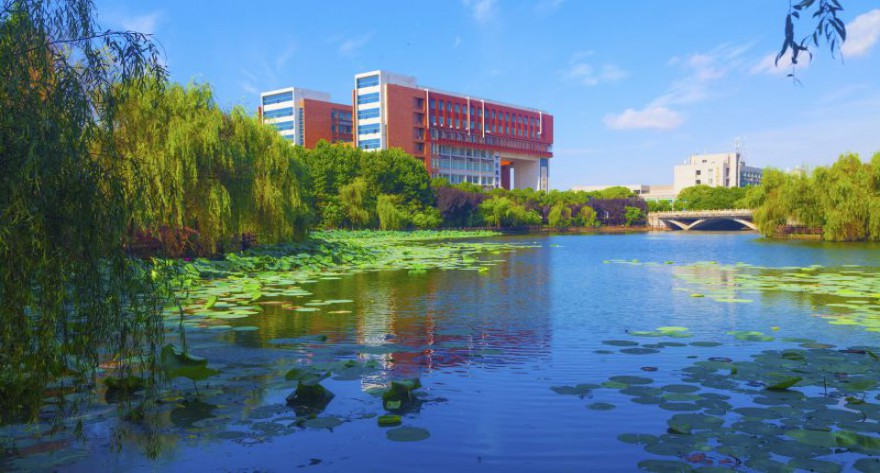 南昌航空大学 2026 年硕士研究生招生初试自命题参考书调整通告