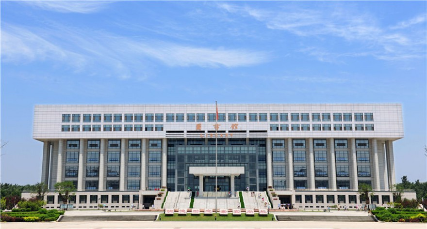 校（院）召开山东省卓越工程师学院2025级新生见面会